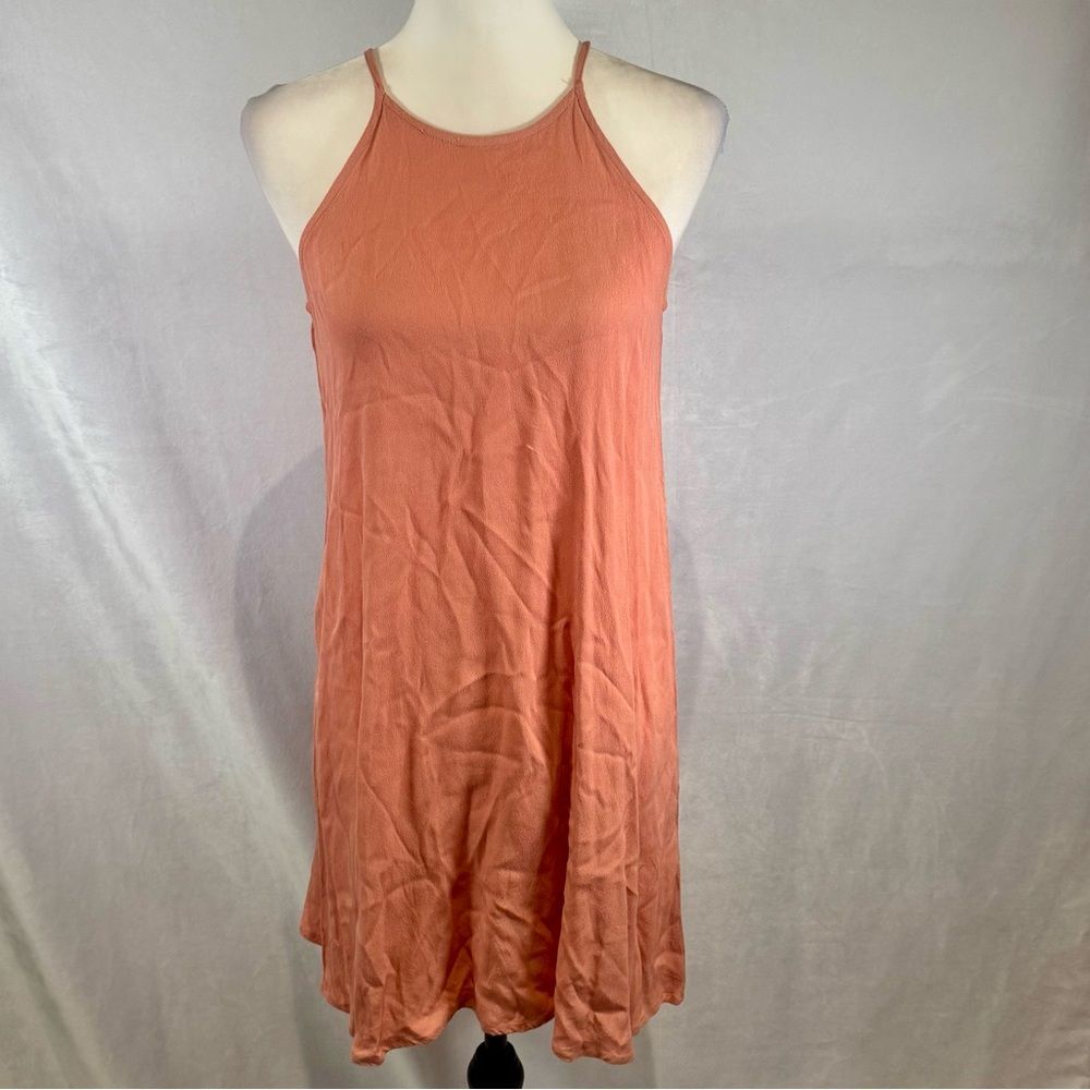 Blush halter style large keyhole back shift dress size small